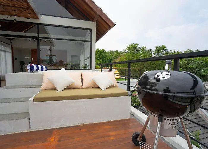 Luxury Casa White Palmera Villa